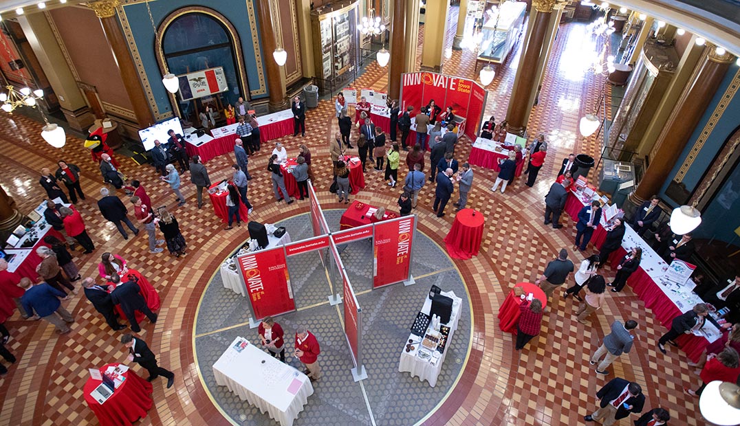 Overhead view of the ISU Day at the Capitol in the rotunda.
